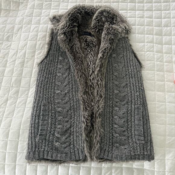 ZARA Womens Sweater Vest Medium Gray Faux Fur Lined Open Front Boho Penny Lane - Picture 3 of 9